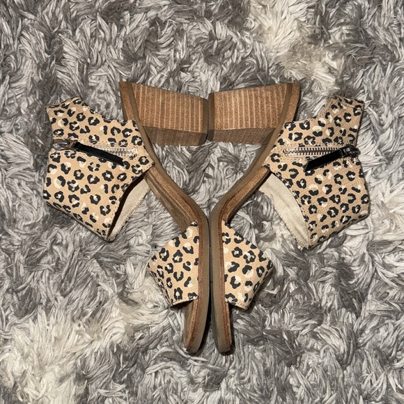 Toms Leopard sandals - Picture 4 of 6